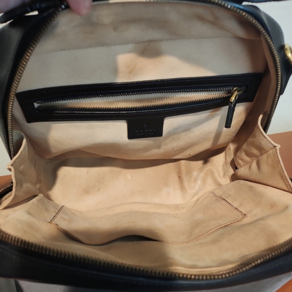 Gucci Black GG Marmont Flap Matelasse - Picture 5 of 11